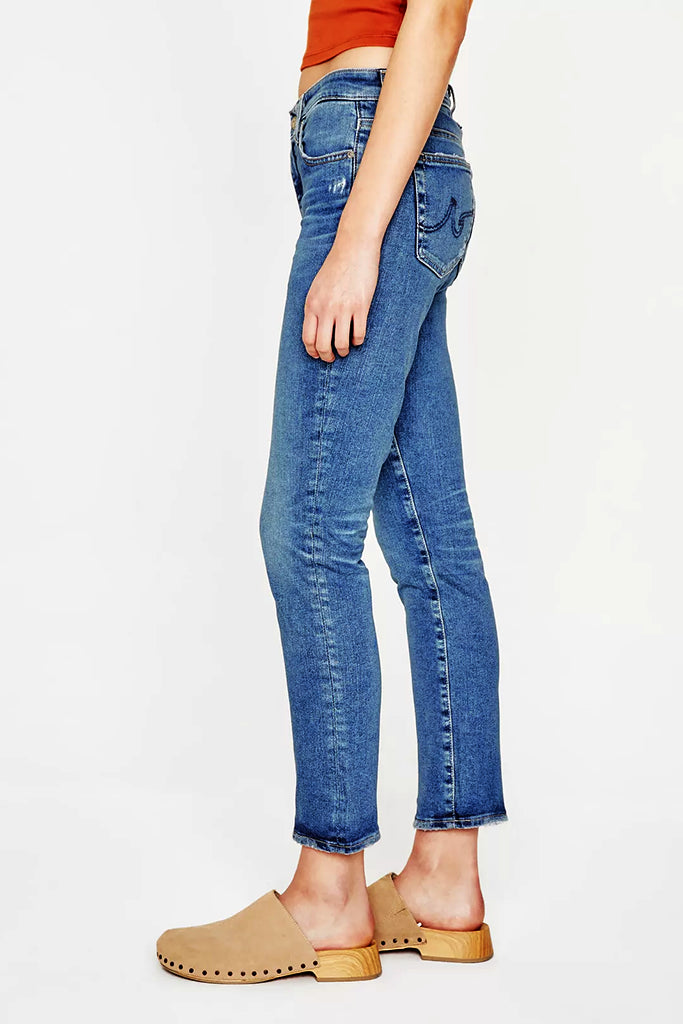 AG Jeans Mari Crop in 12 Years Rural - Arielle Clothing
