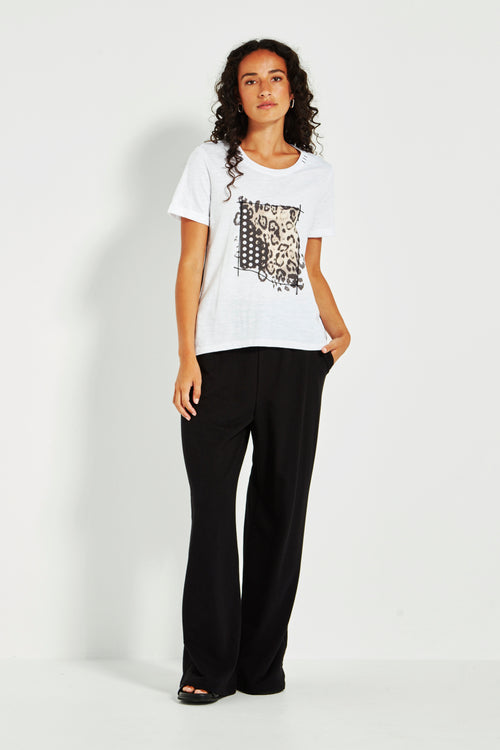 Verge Dusty Tee in White with Black Print - Arielle Clothing