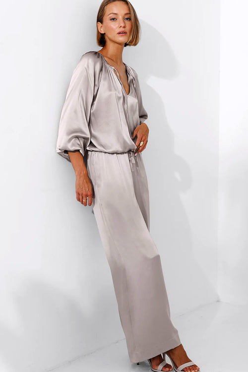 Go Silk Luxe Pump Up the Volume Wide Leg Pants in Sand - Arielle Clothing