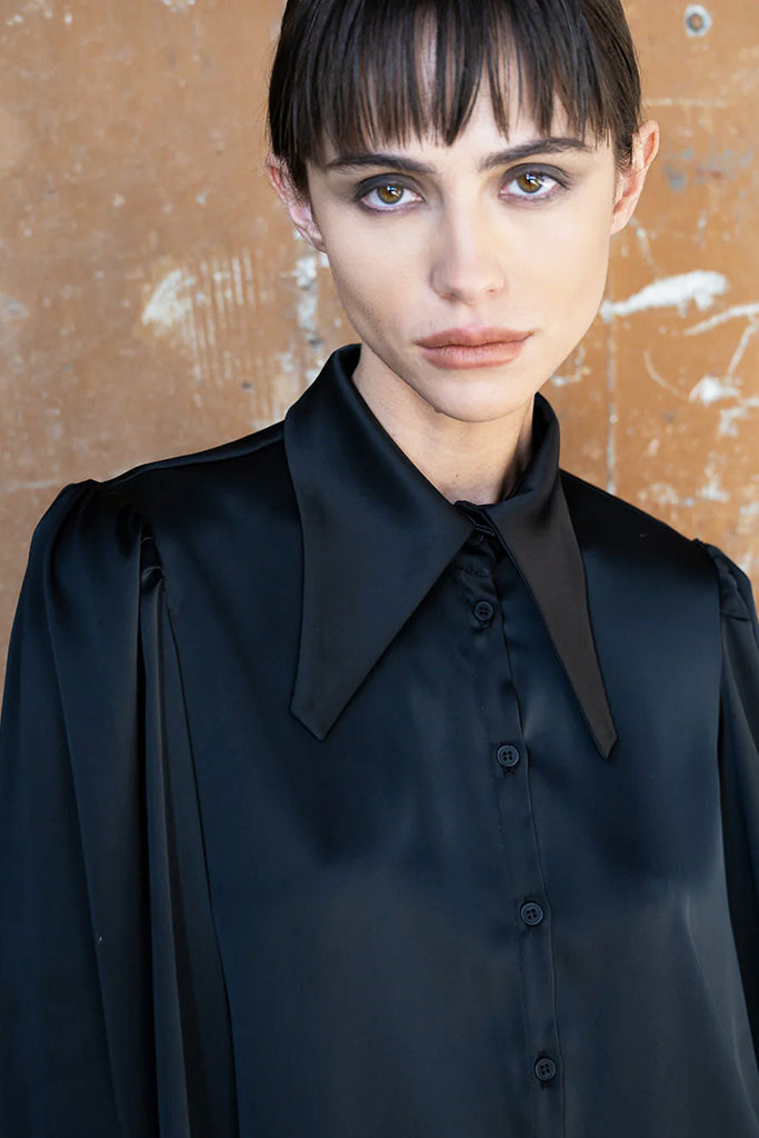 Lotus Eaters Kanbas Shirt in Black - Arielle Clothing