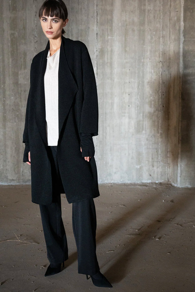 Lotus Eaters Melissa Pant in Black - Arielle Clothing