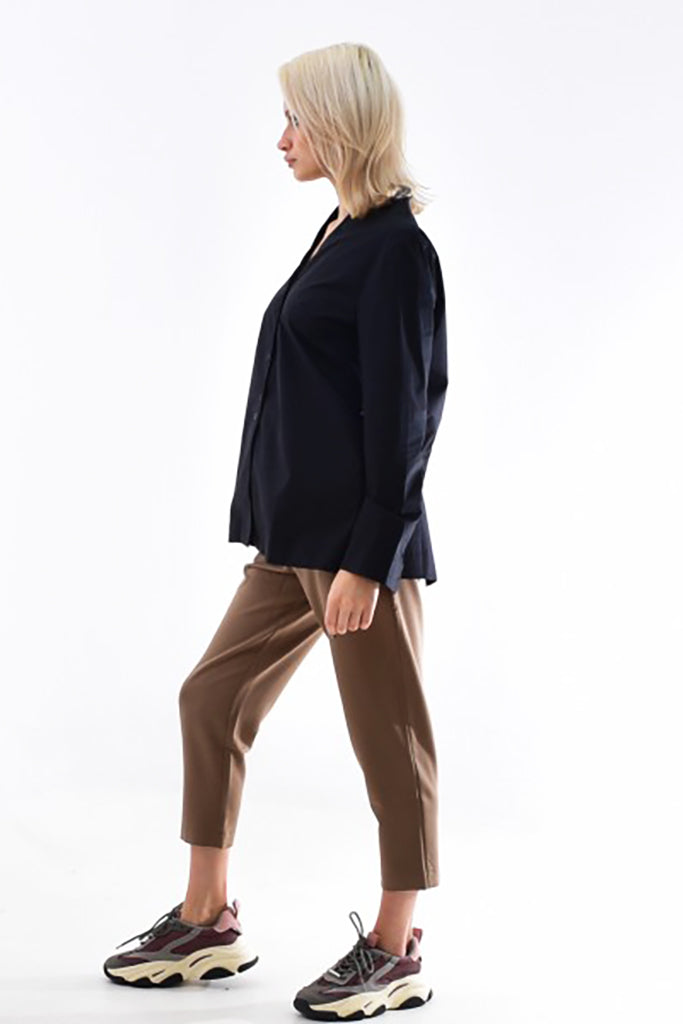 Lotus Eaters A2 Sabuko Shirt in Black - Arielle Clothing