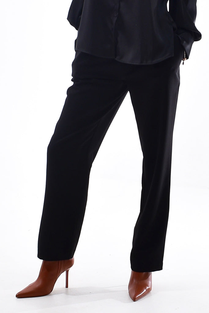 Lotus Eaters Melissa Pant in Black - Arielle Clothing