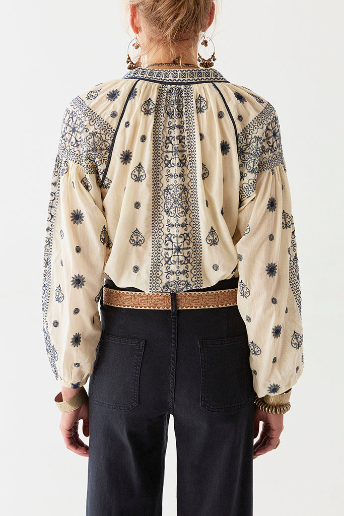 Maison Hotel Stephanie Blouse in Off-White - Arielle Clothing