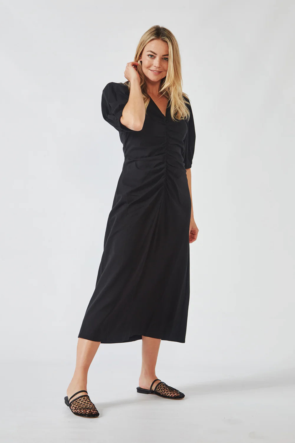 Acrobat Jinx Dress in Black – Arielle Clothing