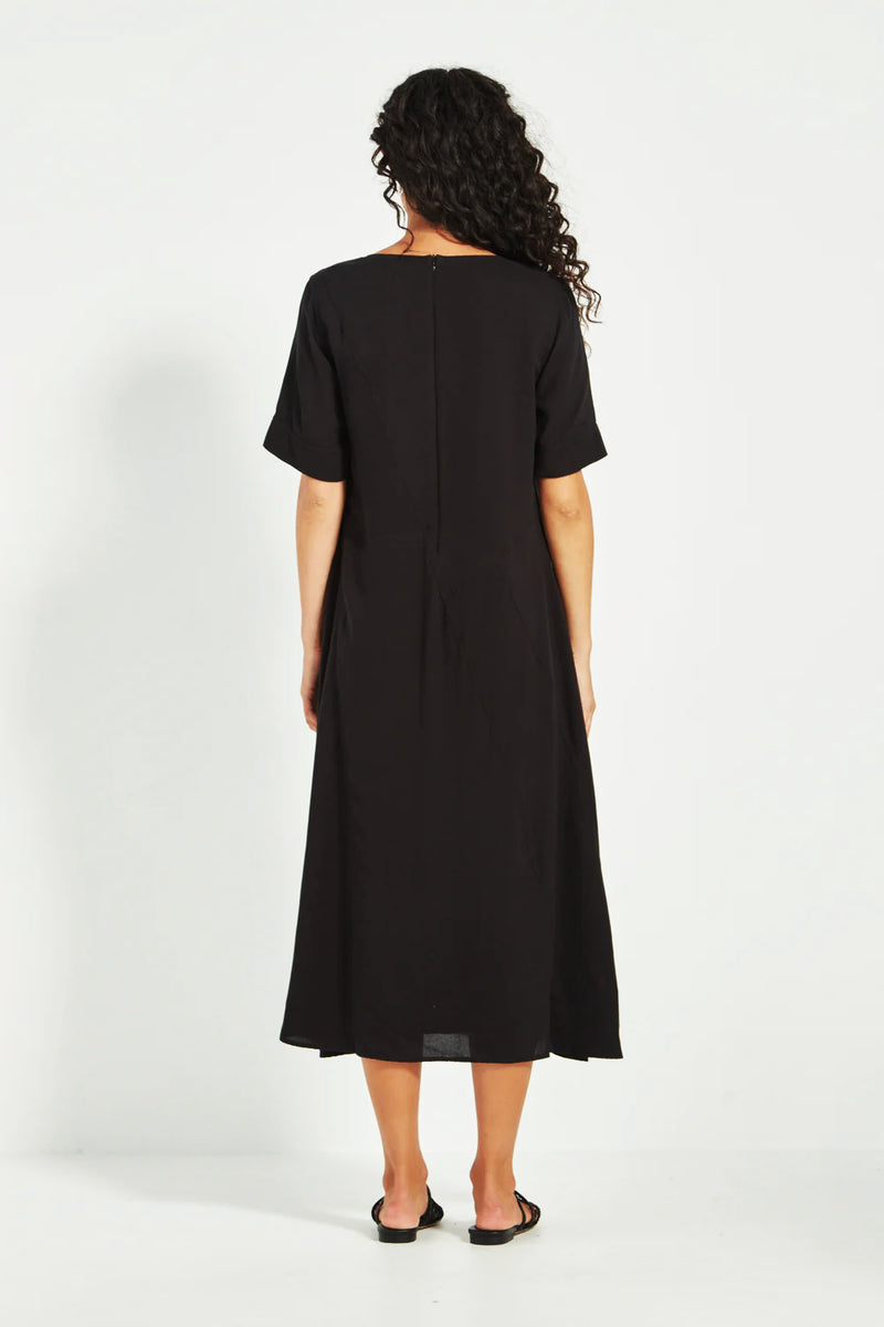 Verge Cayman Midi Dress in Black - Arielle Clothing