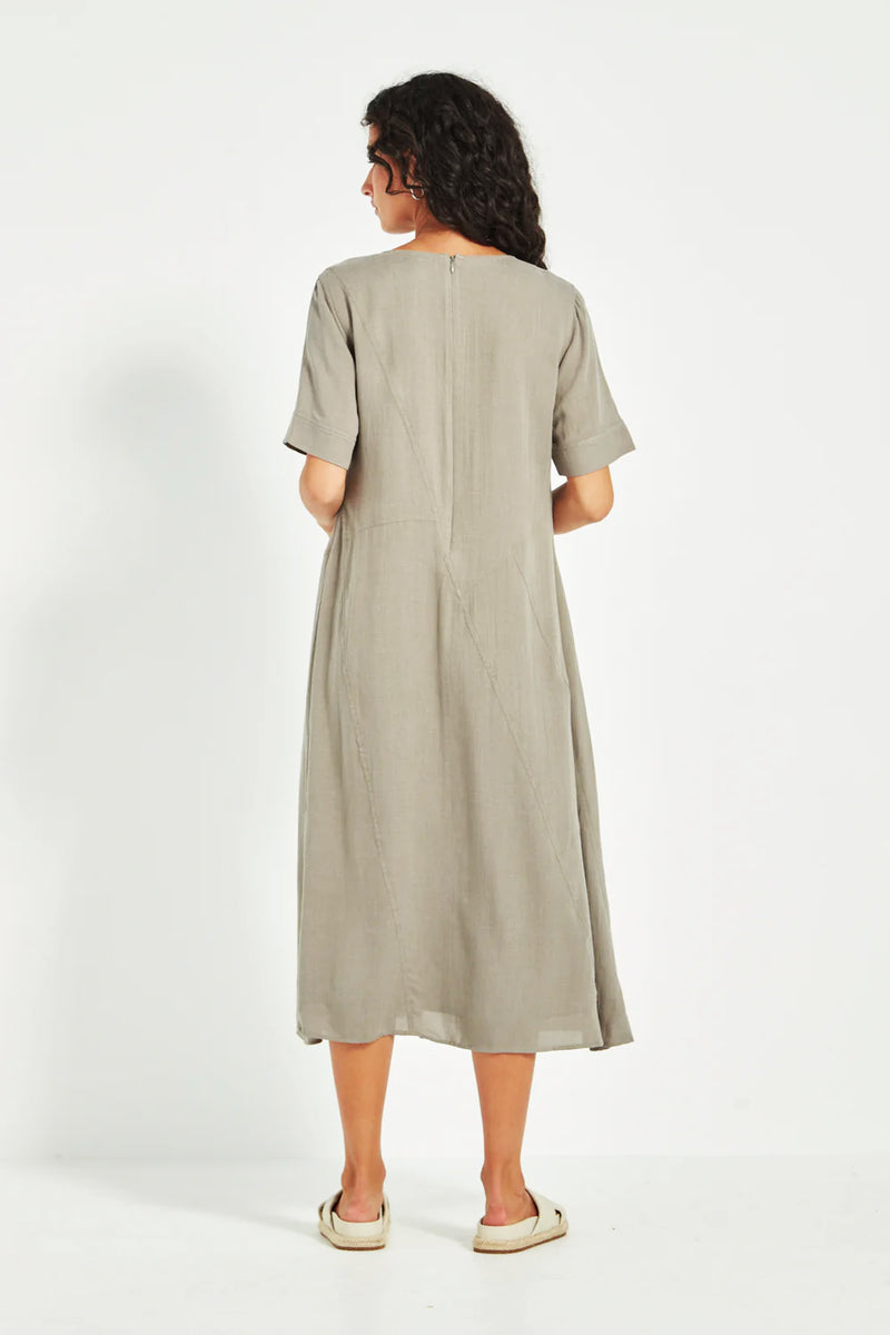 Verge Cayman Midi Dress in Green Tea - Arielle Clothing