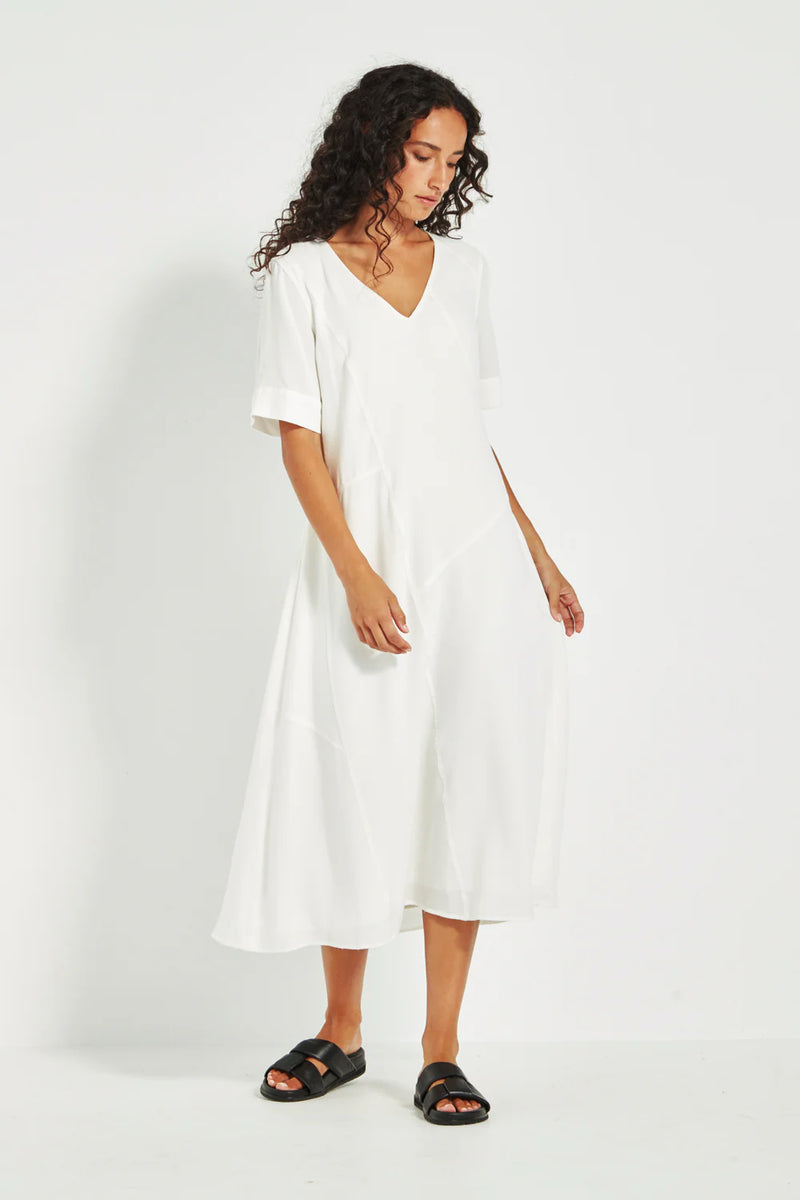 Verge Cayman Midi Dress in White - Arielle Clothing 