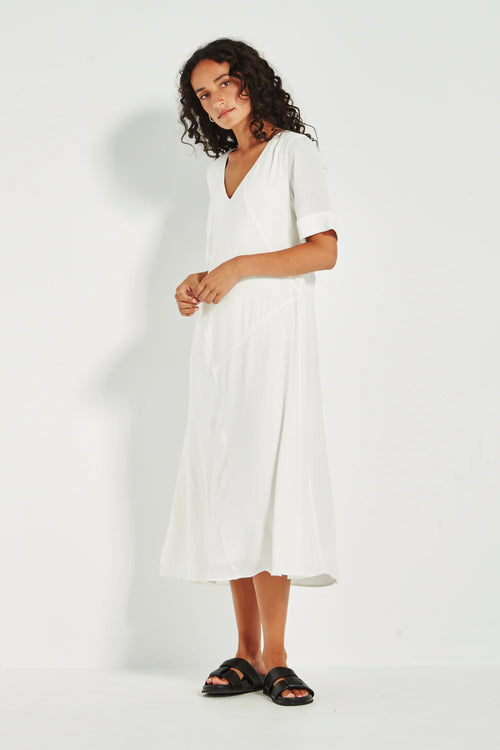 Verge Cayman Midi Dress in White - Arielle Clothing 
