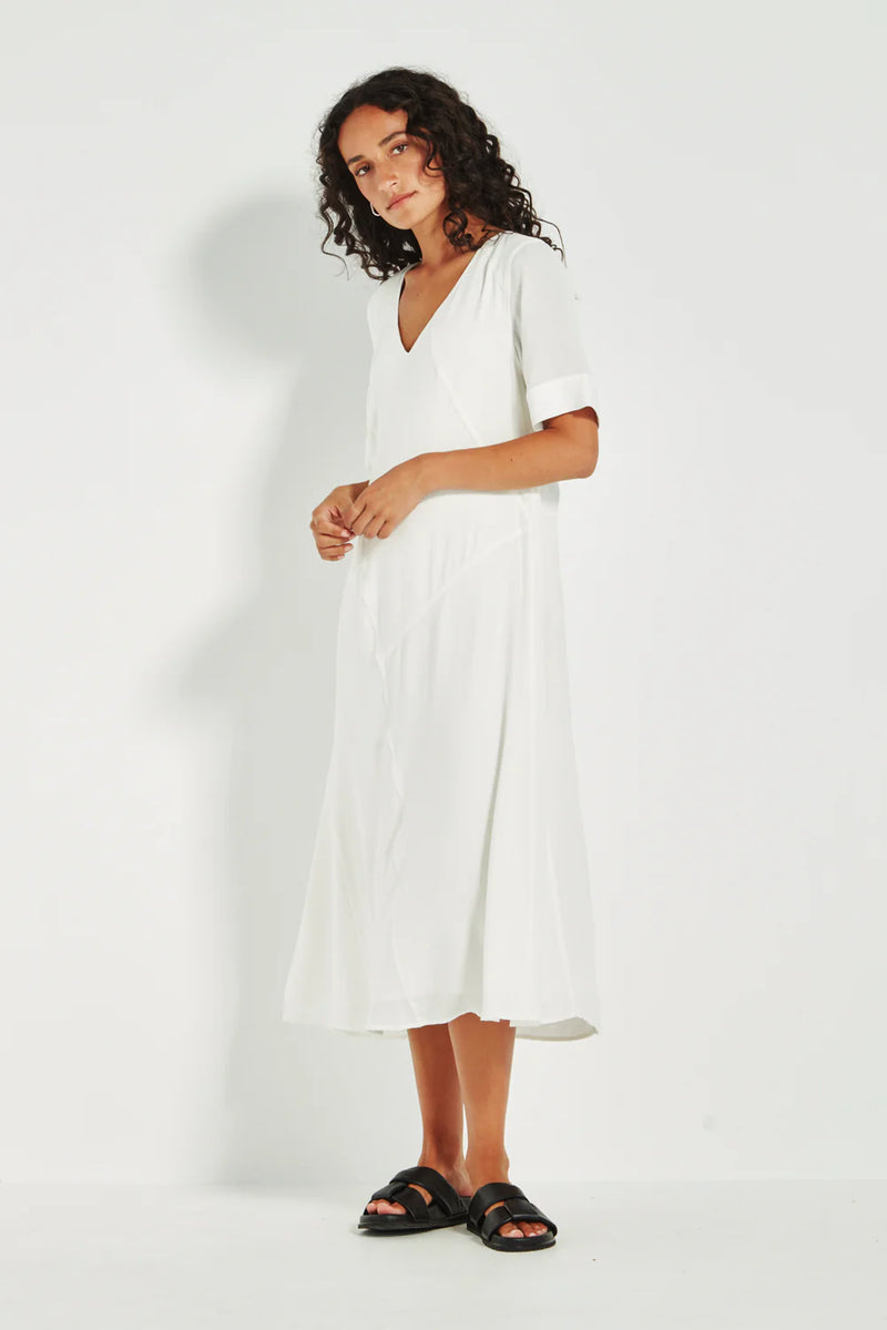 Verge Cayman Midi Dress in White - Arielle Clothing 