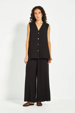 Cayman Vest in Black