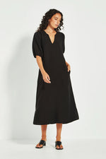 Verge Connie Midi Dress in Black - Arielle Clothing