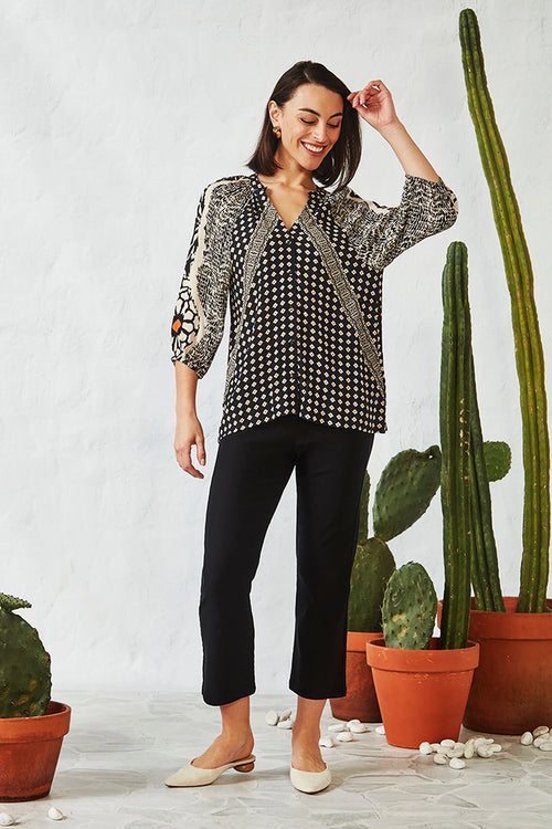 Verge Inspire Blouse in Black Print - Arielle Clothing