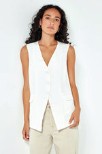 Verge Loretta Vest in White - Arielle Clothing