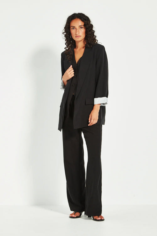 Verge Sierra Wide Leg Pants in Black - Arielle Clothing