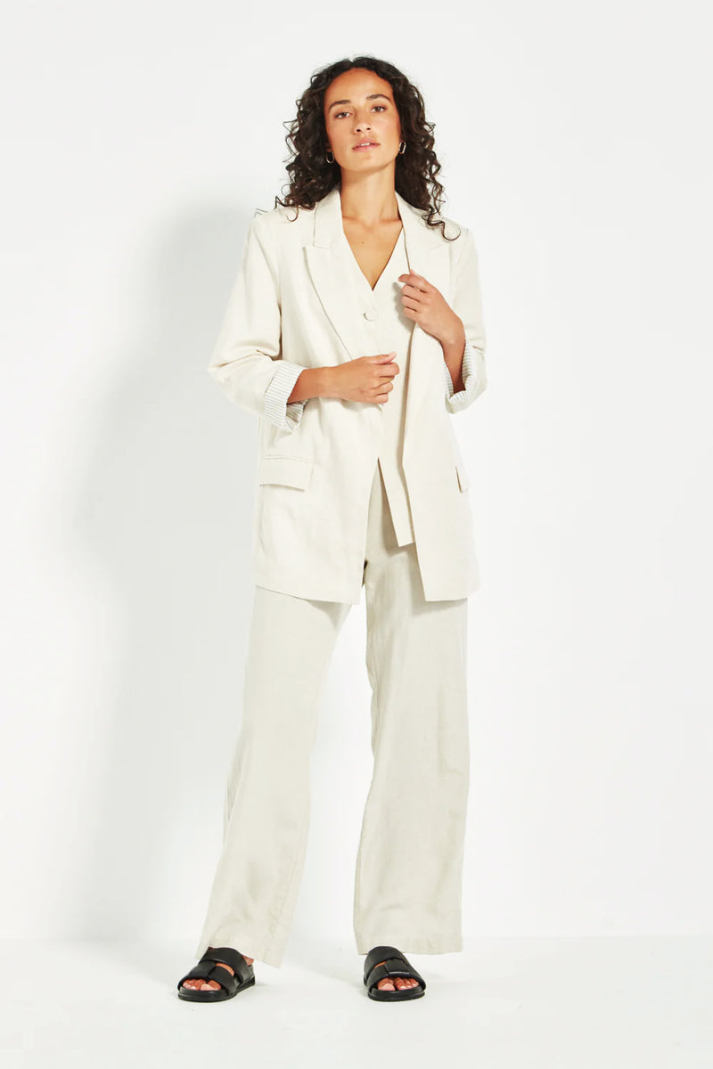 Verge Yara Longline Blazer in Cashew - Arielle Clothing