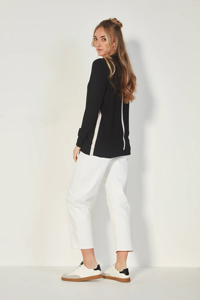 Verge Manhattan Sweater in Black - Arielle Clothing