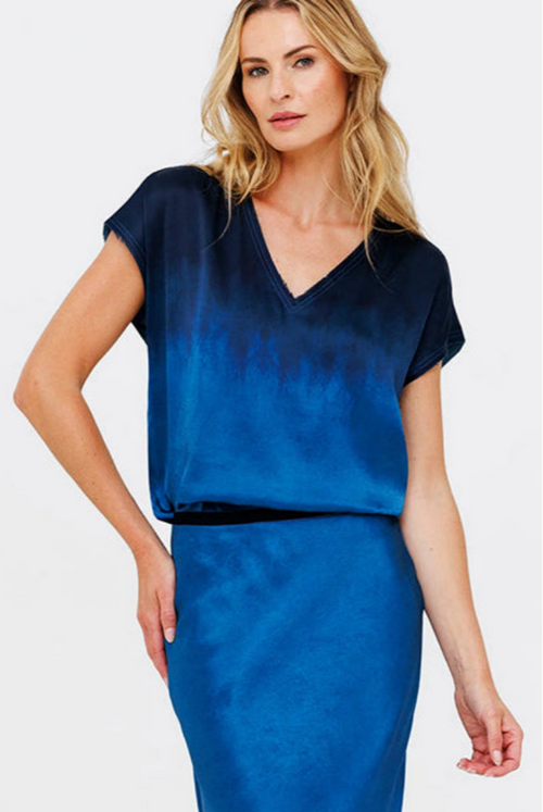 Go Silk Luxe Raw Revisited Tee in Tangled Up in Blue - Arielle Clothing