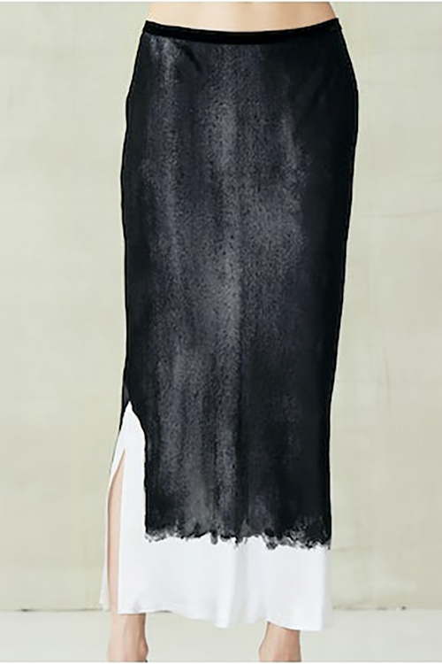 Go Silk Long For It Skirt in Shadow Dye Washed Black - Arielle Clothing