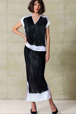 Go Silk Long For It Skirt in Shadow Dye Washed Black - Arielle Clothing