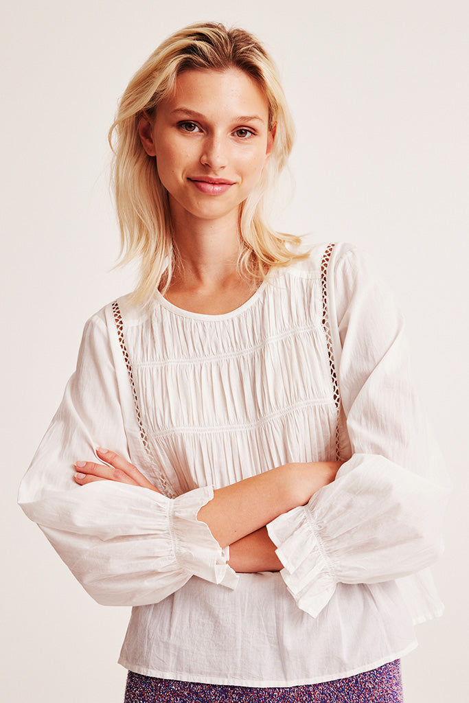 Odd Molly Stacy Blouse in Light Chalk - Arielle Clothing