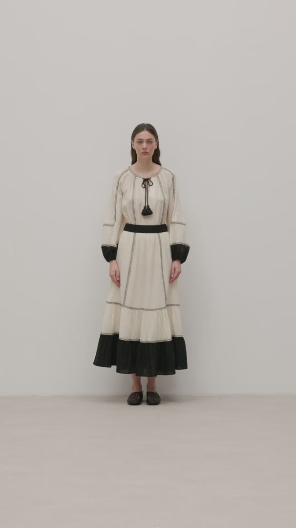 Devotion Twins Erato Skirt in Off-White/Black - Arielle Clothing